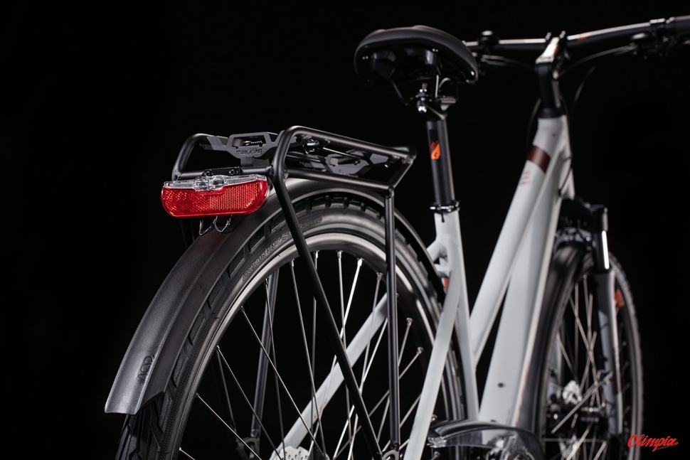 cube 27.5 plus hardtail