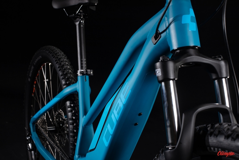 cube acid blue orange